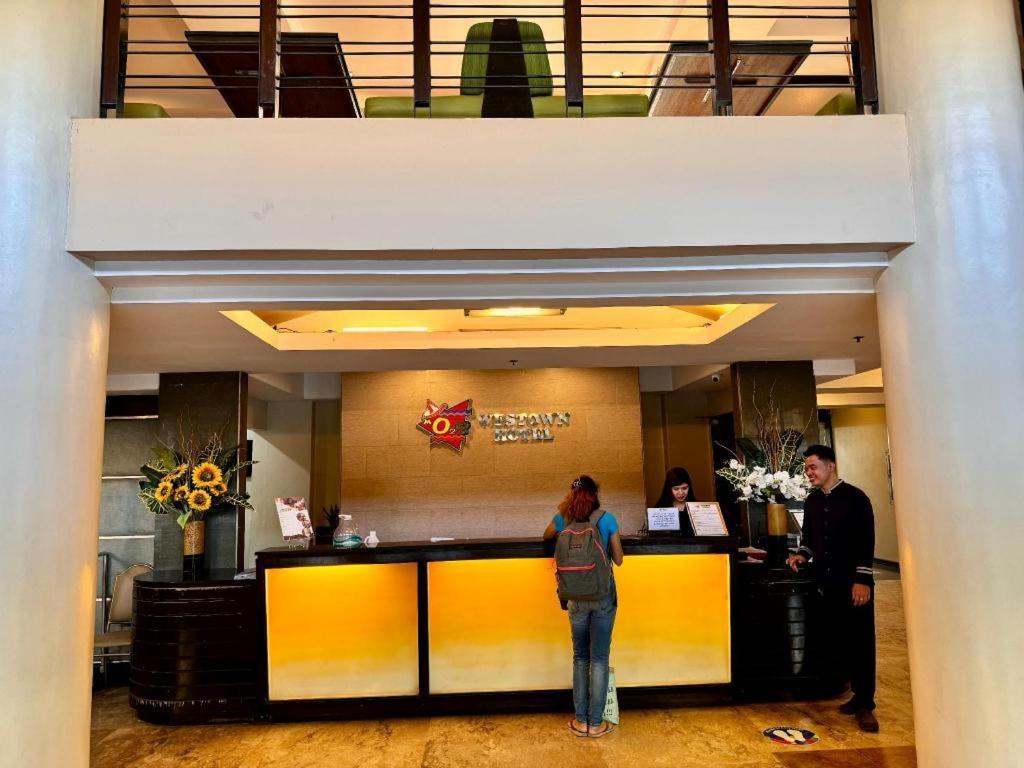 באקולוד Mo2 Westown Hotel San Juan מראה חיצוני תמונה