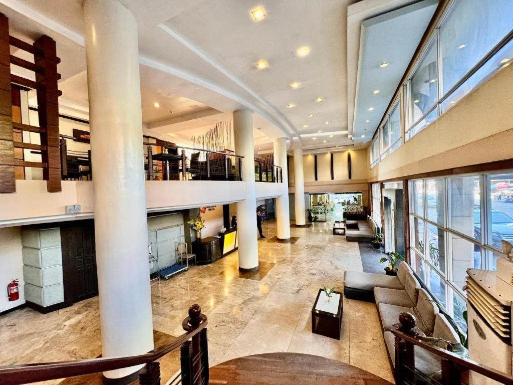 באקולוד Mo2 Westown Hotel San Juan מראה חיצוני תמונה