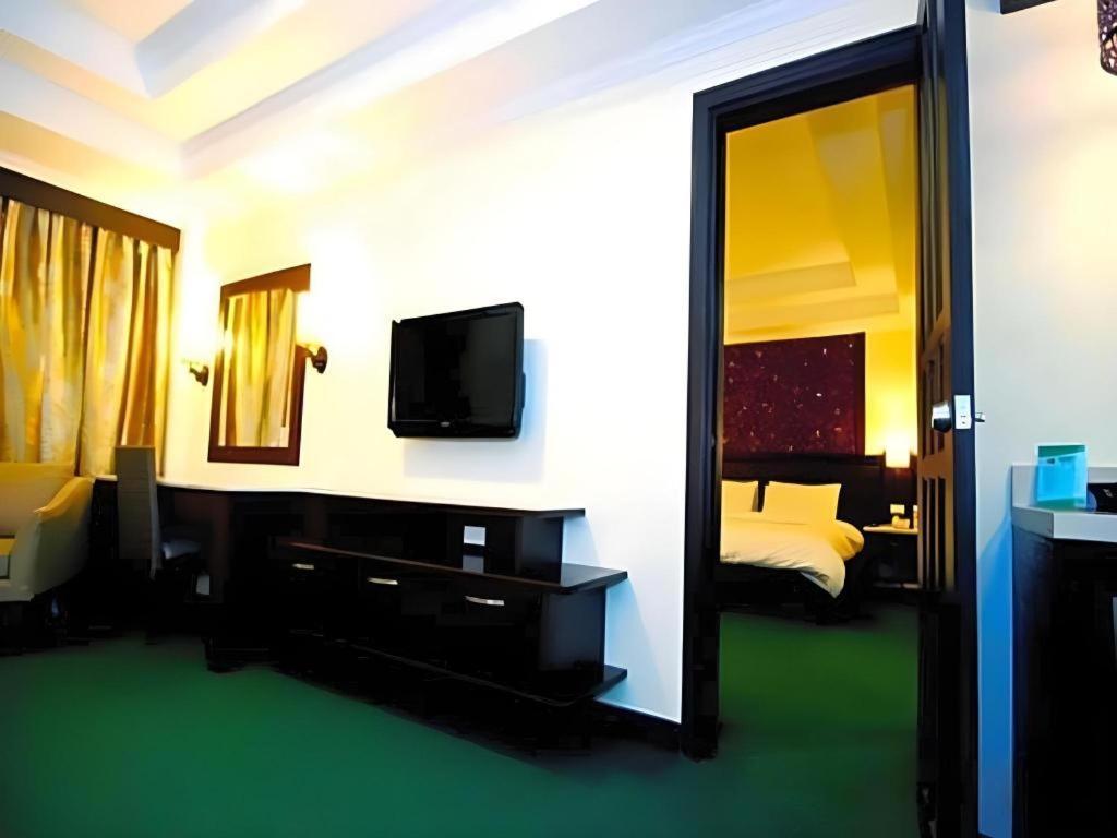 באקולוד Mo2 Westown Hotel San Juan מראה חיצוני תמונה