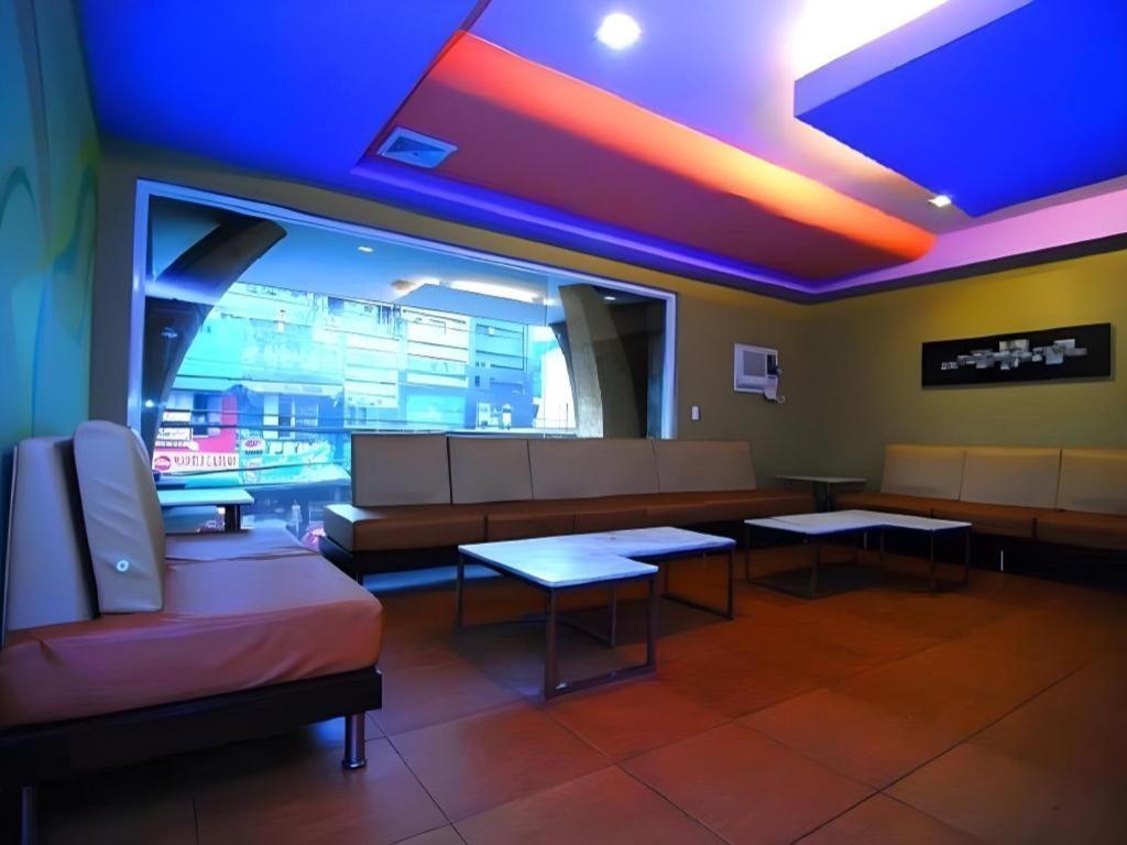 באקולוד Mo2 Westown Hotel San Juan מראה חיצוני תמונה