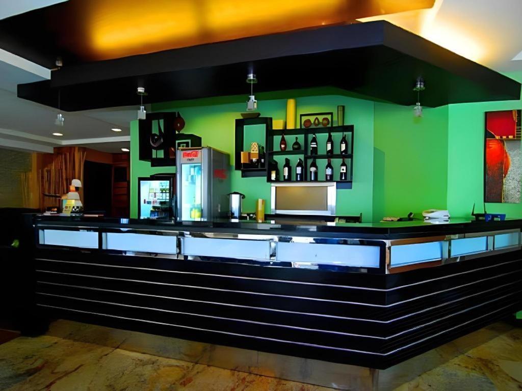 באקולוד Mo2 Westown Hotel San Juan מראה חיצוני תמונה