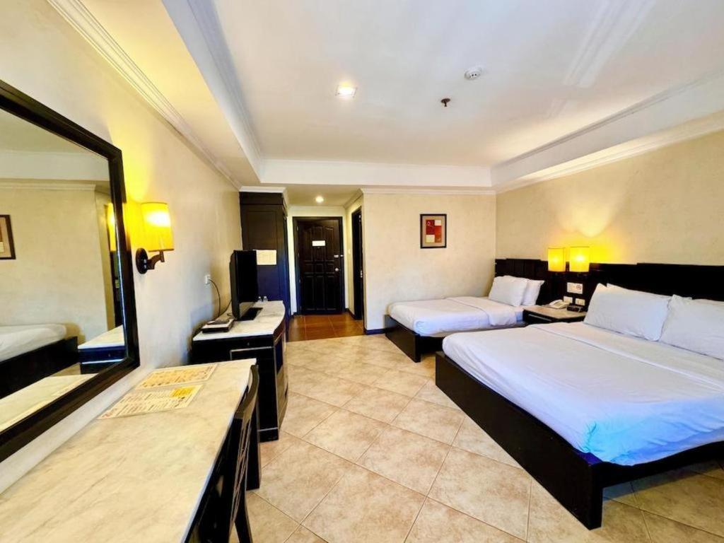 באקולוד Mo2 Westown Hotel San Juan מראה חיצוני תמונה