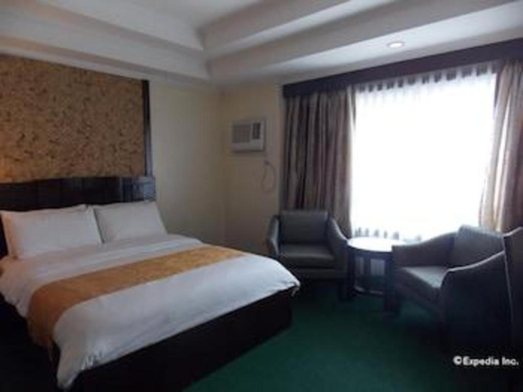 באקולוד Mo2 Westown Hotel San Juan מראה חיצוני תמונה